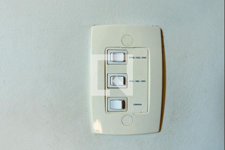 Apartamento à venda com 125m², 3 quartos e 2 vagasQuarto 1 - Interruptor