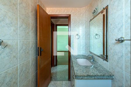 Apartamento à venda com 125m², 3 quartos e 2 vagasBanheiro Social