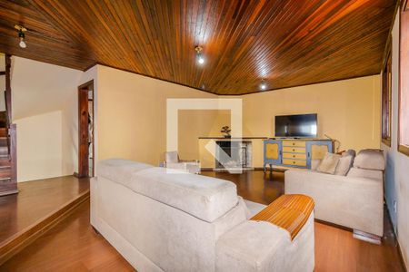 Sala de casa à venda com 5 quartos, 250m² em Cristal, Porto Alegre