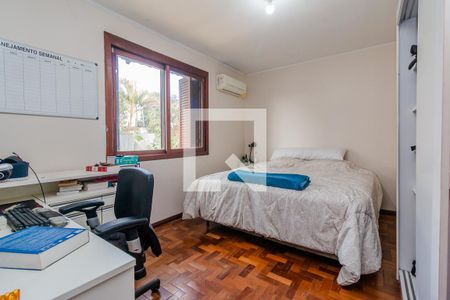 Casa à venda com 250m², 5 quartos e 4 vagasQuarto 2