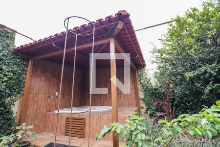 Casa para alugar com 170m², 2 quartos e sem vaga Casa para alugar com 170m², 2 quartos e sem vagaBanheira