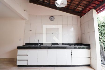 Casa para alugar com 170m², 2 quartos e sem vaga Casa para alugar com 170m², 2 quartos e sem vagaCozinha