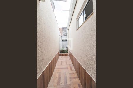 Casa para alugar com 170m², 2 quartos e sem vaga Casa para alugar com 170m², 2 quartos e sem vagaCorredor