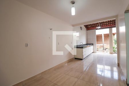 Casa para alugar com 170m², 2 quartos e sem vaga Casa para alugar com 170m², 2 quartos e sem vagaCozinha