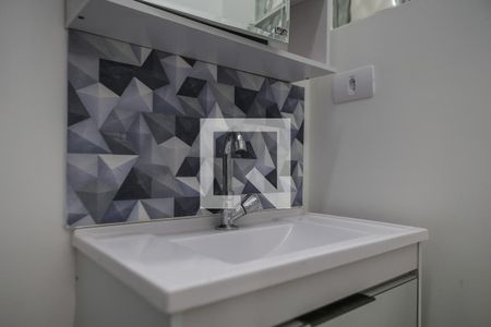 Apartamento para alugar com 70m², 2 quartos e 1 vagaBanheiro da suíte