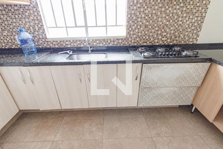 Casa para alugar com 350m², 8 quartos e 3 vagasCozinha