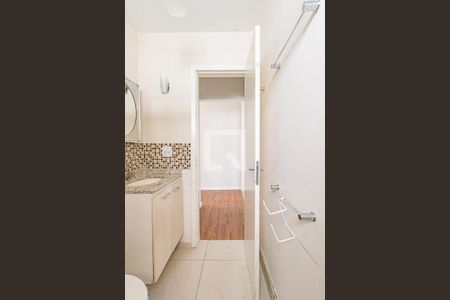 Casa para alugar com 350m², 8 quartos e 3 vagasBanheiro Social