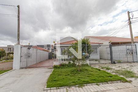 Casa para alugar com 350m², 8 quartos e 3 vagasFachada