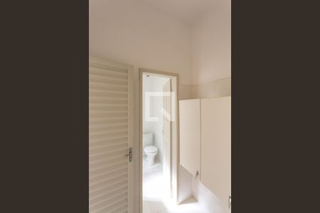 Apartamento para alugar com 127m², 3 quartos e sem vaga Apartamento para alugar com 127m², 3 quartos e sem vagaBanheiro