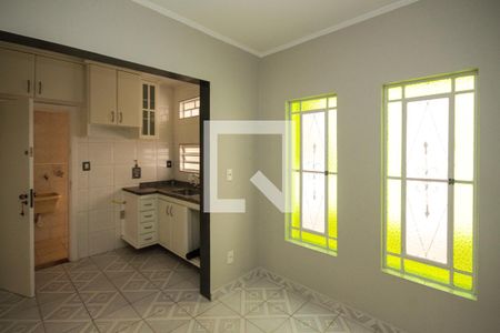 Casa para alugar com 103m², 3 quartos e 2 vagasCozinha