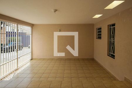 Casa para alugar com 103m², 3 quartos e 2 vagasGaragem