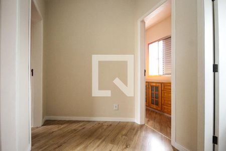 Hall de casa para alugar com 3 quartos, 103m² em Vila Lúcia, São Paulo