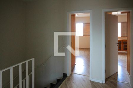 Casa para alugar com 103m², 3 quartos e 2 vagasHall