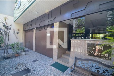 Apartamento para alugar com 75m², 2 quartos e 1 vagaFachada e portaria