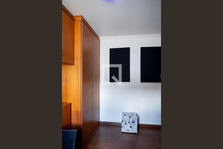 Casa à venda com 164m², 3 quartos e 2 vagas Casa à venda com 164m², 3 quartos e 2 vagasQuarto 2