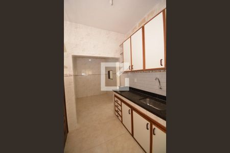 Apartamento para alugar com 73m², 2 quartos e 1 vagaCozinha e Área de Serviço