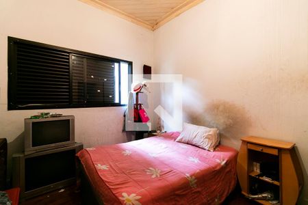 Dormitório 2 de casa à venda com 3 quartos, 375m² em Vila Esperança, São Paulo