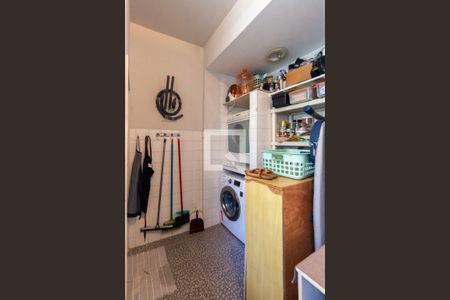 Apartamento à venda com 115m², 3 quartos e 1 vagaÁrea de serviço