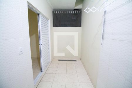 Casa para alugar com 40m², 1 quarto e sem vagaarea de serviço