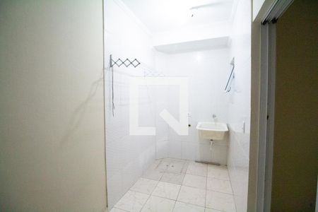 Casa para alugar com 40m², 1 quarto e sem vagaarea de serviço