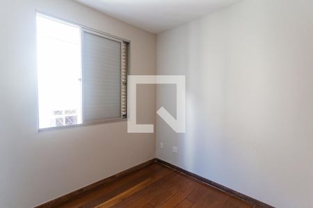 Apartamento para alugar com 97m², 3 quartos e 1 vaga Apartamento para alugar com 97m², 3 quartos e 1 vagaQuarto 2