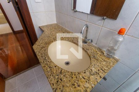Apartamento para alugar com 97m², 3 quartos e 1 vaga Apartamento para alugar com 97m², 3 quartos e 1 vagaPia do Banheiro da Suíte