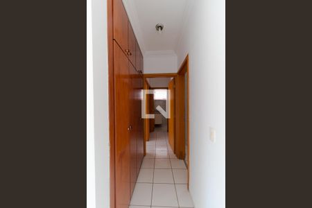 Apartamento à venda com 80m², 2 quartos e 1 vagaCorredor