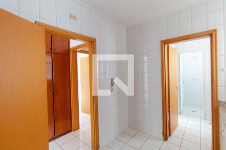 Apartamento à venda com 80m², 2 quartos e 1 vagaCozinha