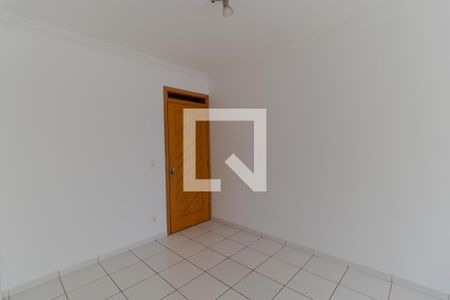 Apartamento à venda com 80m², 2 quartos e 1 vagaSalas