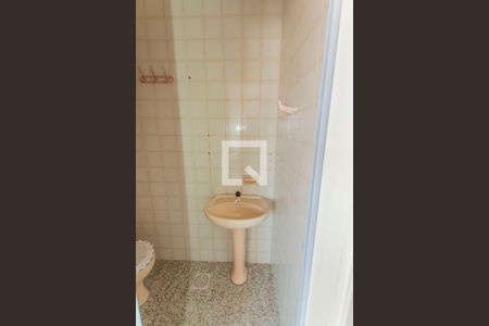 Apartamento à venda com 96m², 3 quartos e sem vagaBanheiro de Serviço