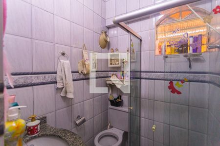 Casa à venda com 180m², 3 quartos e 2 vagas Casa à venda com 180m², 3 quartos e 2 vagasBanheiro da Suíte
