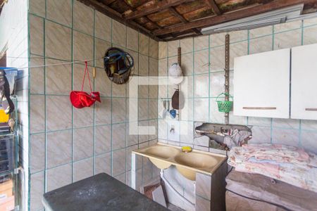 Casa à venda com 180m², 3 quartos e 2 vagas Casa à venda com 180m², 3 quartos e 2 vagasÁrea de Serviço/Quintal