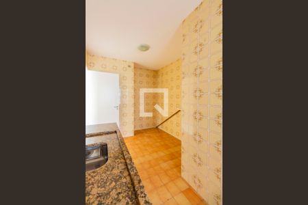 Apartamento para alugar com 69m², 2 quartos e 1 vagaCozinha 