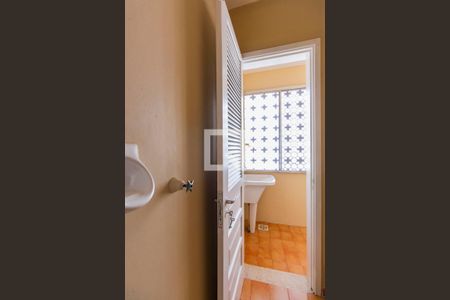 Apartamento para alugar com 69m², 2 quartos e 1 vagaBanheiro de Serviço