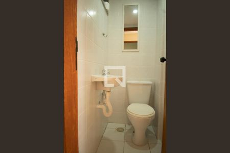 Banheiro de casa à venda com 3 quartos, 102m² em Jacarepaguá, Rio de Janeiro