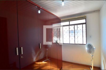 Quarto 2 de casa à venda com 3 quartos, 90m² em Estância Velha, Canoas