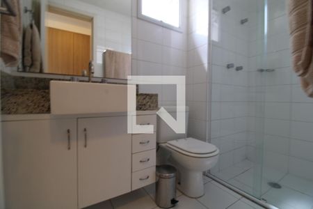 Apartamento para alugar com 80m², 2 quartos e 1 vagaBanheiro da suíte