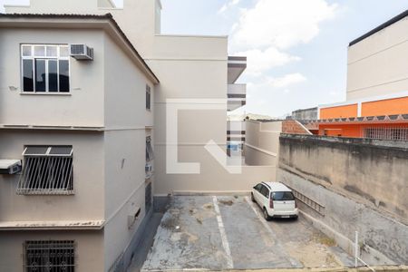 Apartamento à venda com 60m², 2 quartos e 1 vaga Apartamento à venda com 60m², 2 quartos e 1 vagaVista da cozinha
