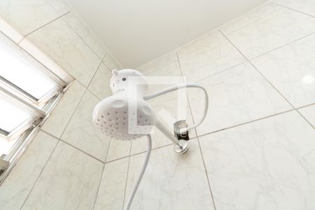 Apartamento à venda com 60m², 2 quartos e 1 vaga Apartamento à venda com 60m², 2 quartos e 1 vagaDetalhe do banheiro