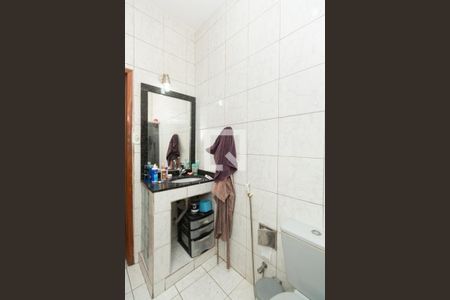 Apartamento à venda com 60m², 2 quartos e 1 vaga Apartamento à venda com 60m², 2 quartos e 1 vagaBanheiro