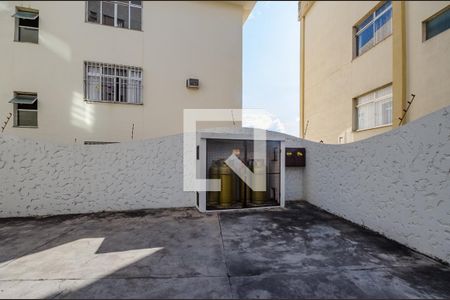 Apartamento para alugar com 92m², 3 quartos e 2 vagasgas