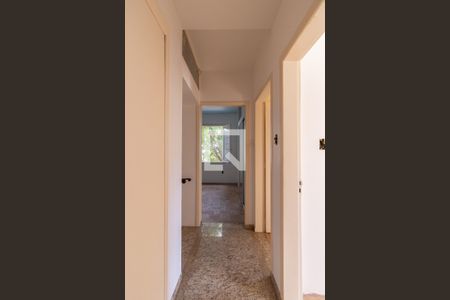 Casa à venda com 162m², 3 quartos e 1 vaga Casa à venda com 162m², 3 quartos e 1 vagaCorredor