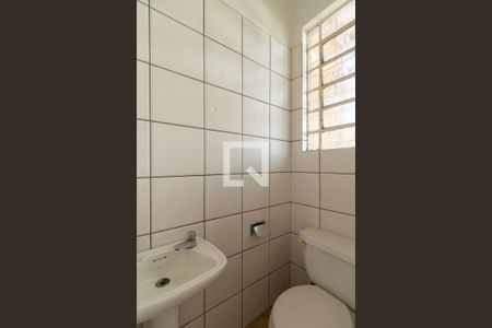 Casa à venda com 162m², 3 quartos e 1 vaga Casa à venda com 162m², 3 quartos e 1 vagaLavabo