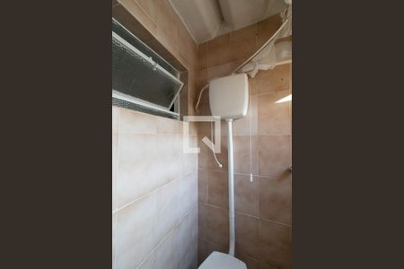 Casa à venda com 162m², 3 quartos e 1 vaga Casa à venda com 162m², 3 quartos e 1 vagaBanheiro 2