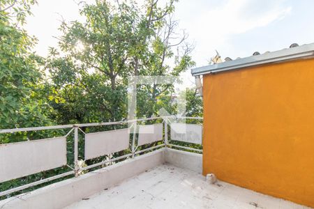 Casa à venda com 162m², 3 quartos e 1 vaga Casa à venda com 162m², 3 quartos e 1 vagaTerraço