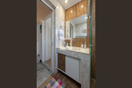 Apartamento à venda com 72m², 2 quartos e 1 vagaBanheiro Social