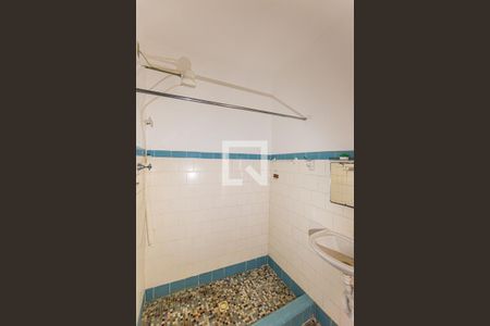 Banheiro de apartamento à venda com 1 quarto, 49m² em Centro, Niterói