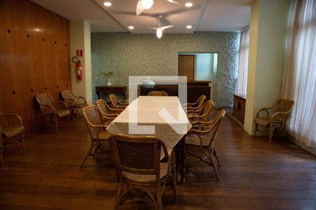 Apartamento à venda com 215m², 4 quartos e 2 vagasSalão de Festas