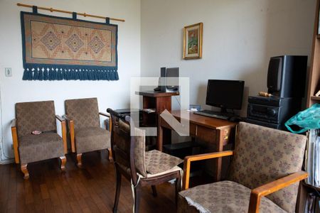 Apartamento à venda com 215m², 4 quartos e 2 vagasQuarto 1