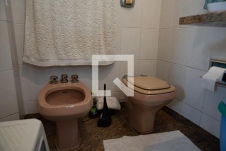 Apartamento à venda com 215m², 4 quartos e 2 vagasBanheiro da Suíte 4